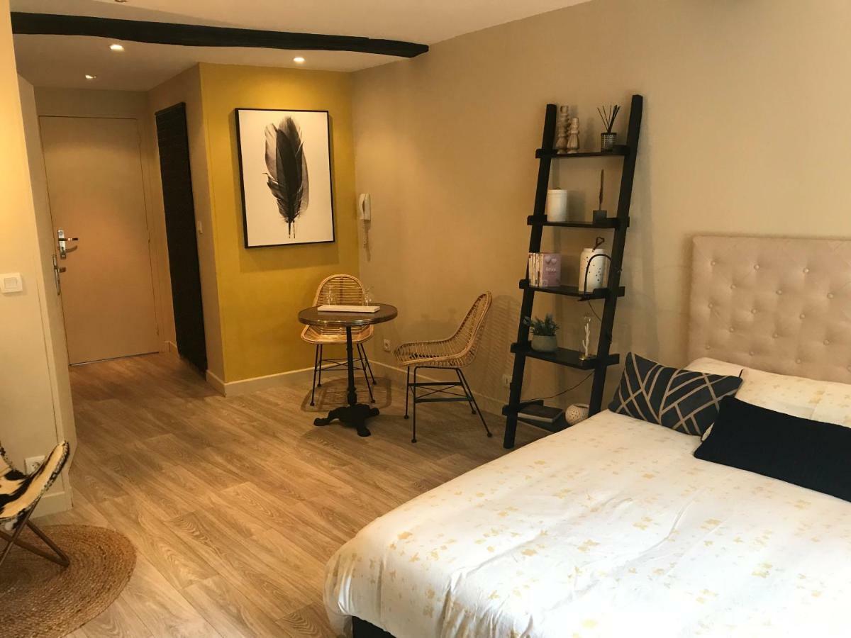 Cloutiers26 Hotel La Rochelle  Bagian luar foto
